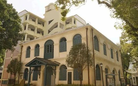 福建省福州本国语黉舍在福州的排名第几,属于甚么层次？