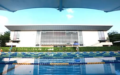 深圳市第二高等中学是公立仍是私立,是重点中学吗？