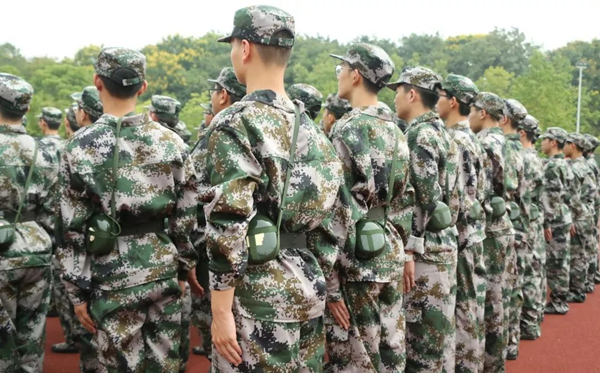 高中军训通俗在几月几号,从甚么时辰起头